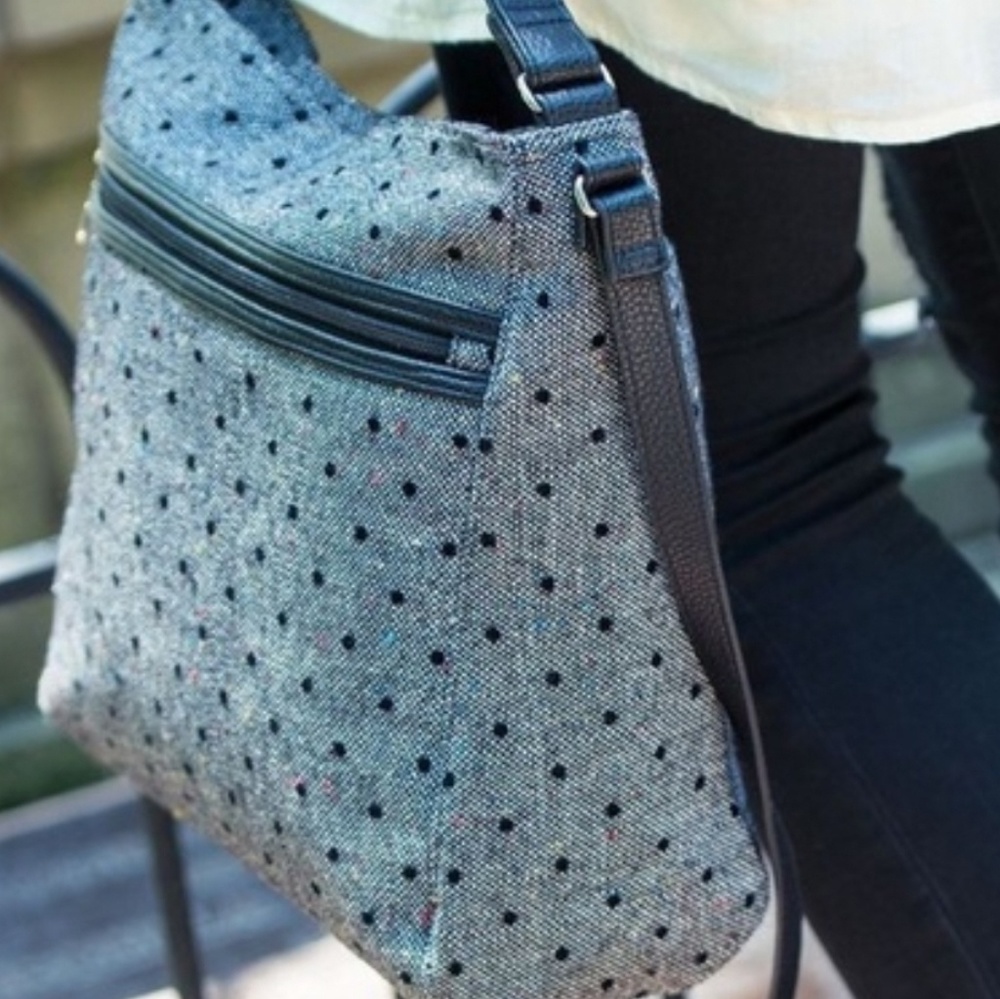 Thirty-One Everything Crossbody Bag New
